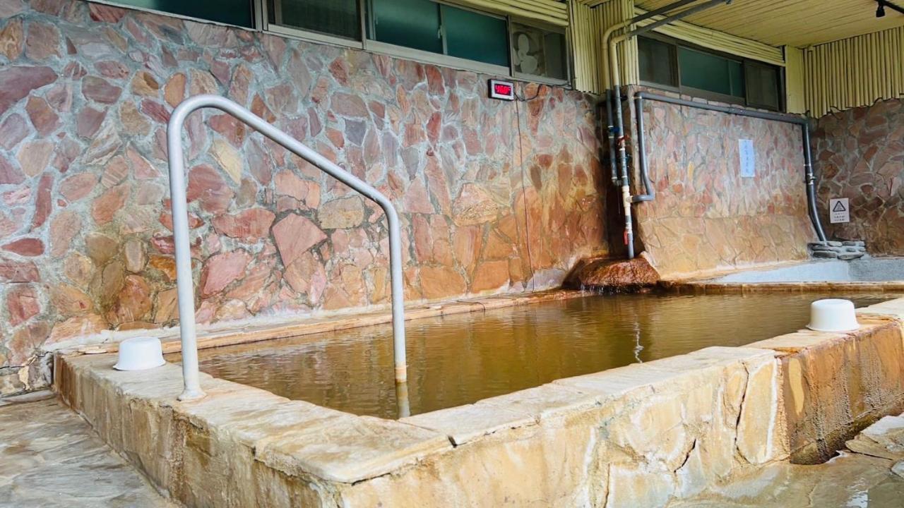 山水妍溫泉會館-台東館 Acomodação com café da manhã Taimali Exterior foto