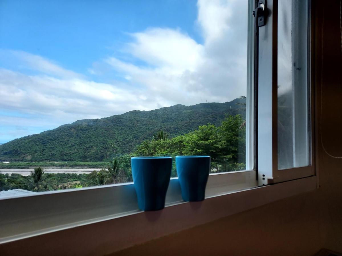 山水妍溫泉會館-台東館 Acomodação com café da manhã Taimali Exterior foto
